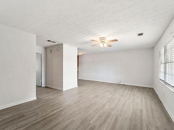 2nd image of 2620 Shore Wood Ct NE