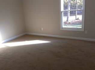 9009 Bremerton Ct, Charlotte, NC 28227