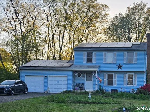 18 Chelsea Lane, Windsor, CT 06095