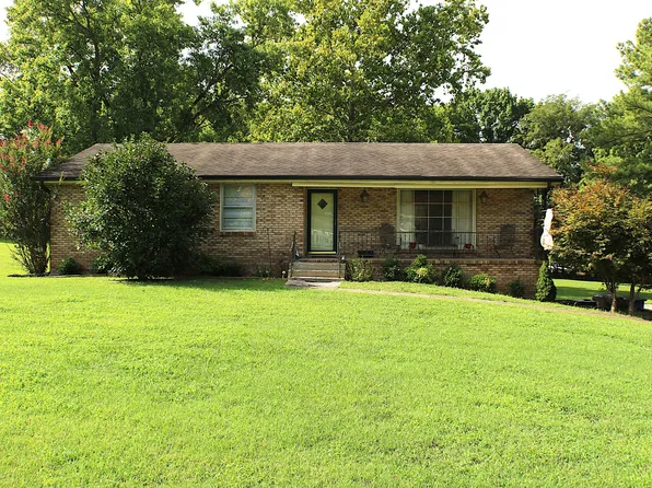 411 Page Dr, Goodlettsville, TN 37072
