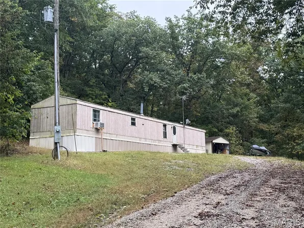 49026 Jaeger Pl, Center, MO 63436