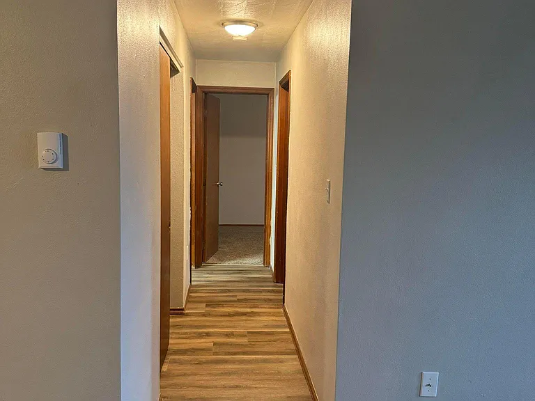 1202 S Heincke Rd — Photo 14