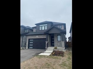 62 Queensgate Cres, Woolwich, ON N0B 1M0