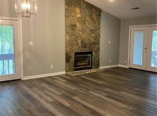 321 Mallard Head Ln, Mooresville, NC 28117
