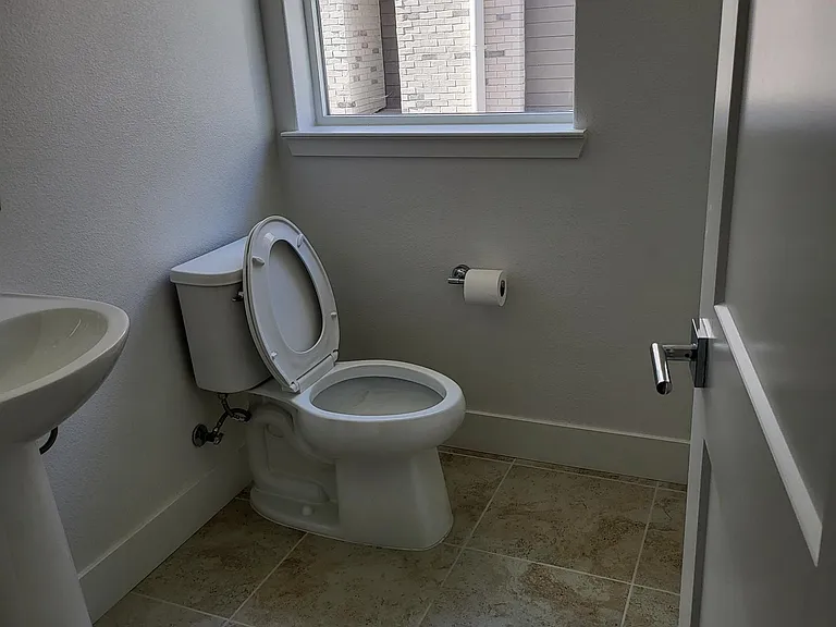 3405 Client Cmn — Photo 9