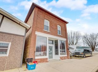 711 Main St, Ridgeway, WI 53582