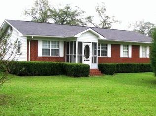 4 Rainbow Ave, Edison, GA 39846