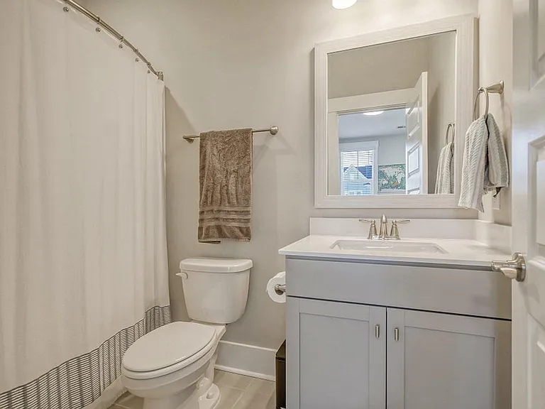 128 Sandy Bend Ln — Photo 54