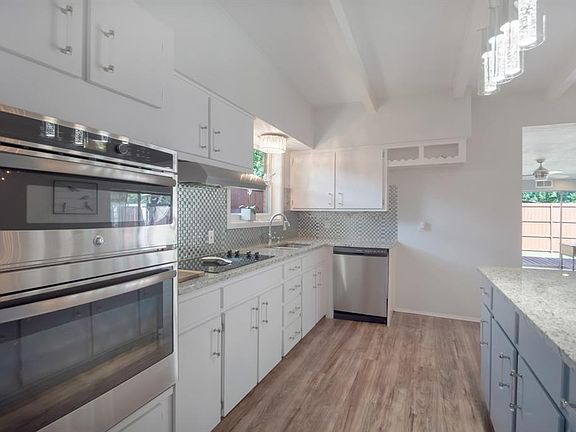 3rd image of 1220 Flamingo Ln