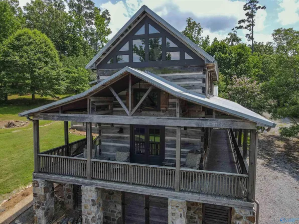 141 Chilcotin Rd, Langston, AL 35755