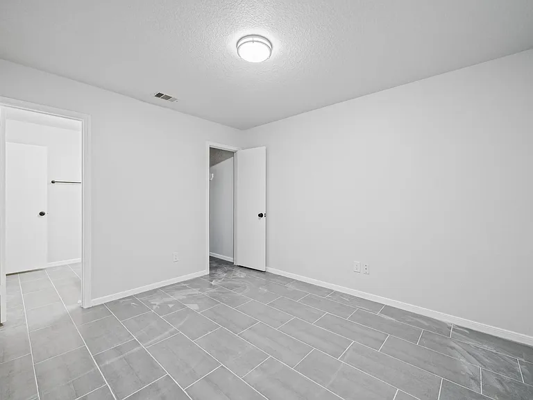 19606 Narcissus Brook Ln — Photo 17