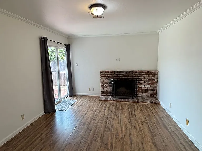 1115 Church St — Photo 7