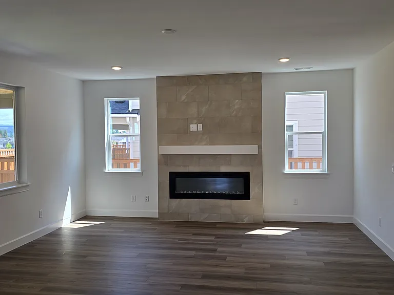 14815 204th Avenue Ct E — Photo 7