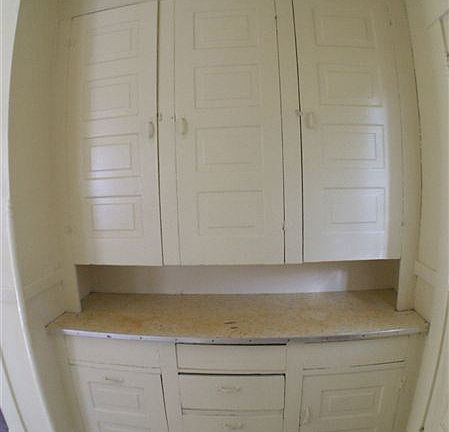 ktichen pantry