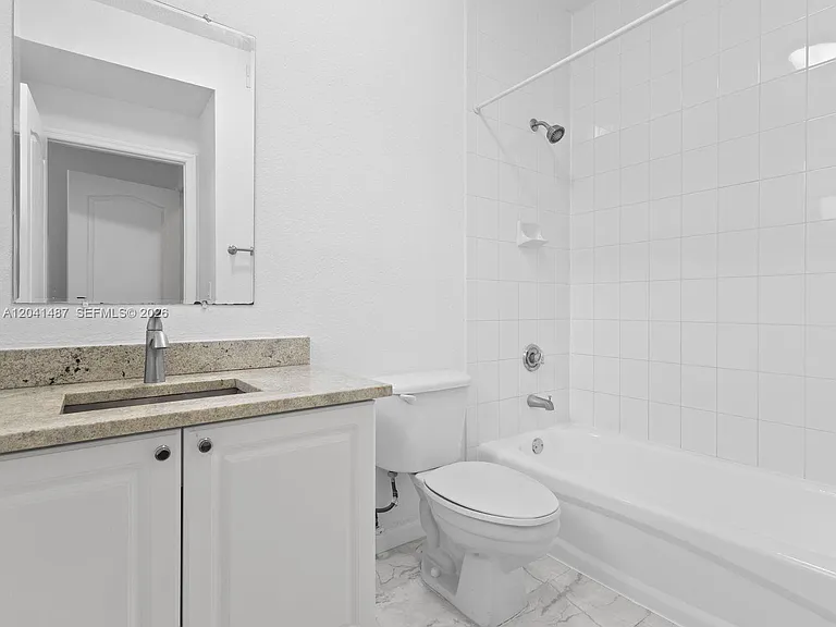 10966 NW 43rd Ter #10966 — Photo 35