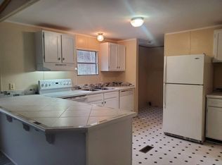 23077 Rollins St, Mandeville, LA 70471