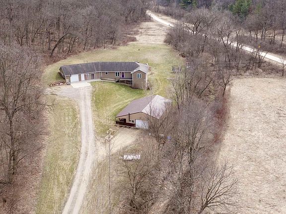 4th image of 9859 Spring Road