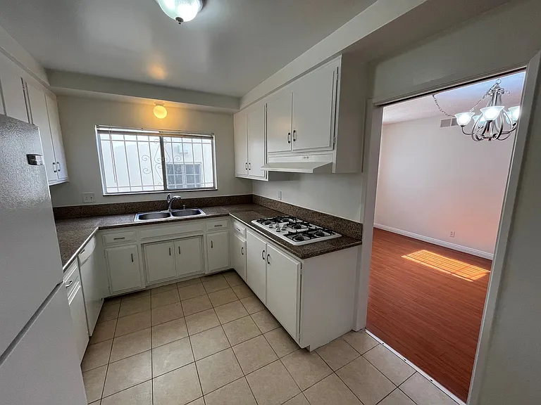 1065 S Holt Ave — Photo 6