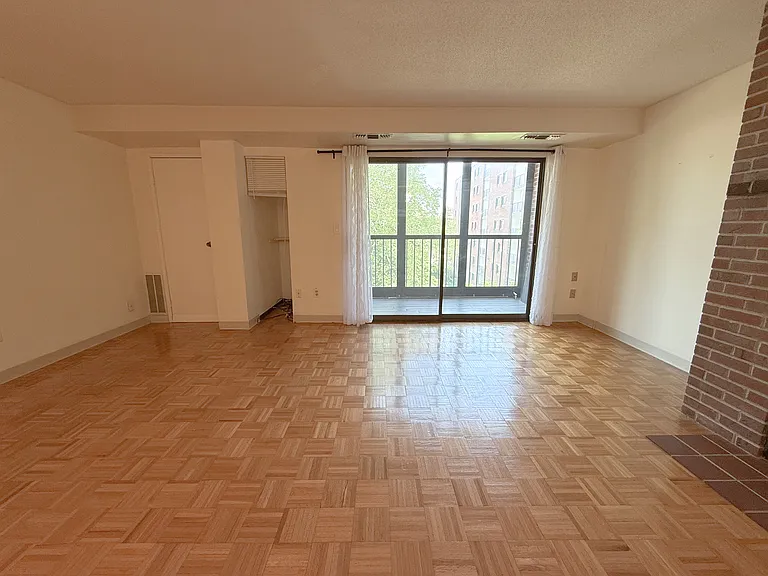 1580 Massachusetts Ave #5G — Photo 22
