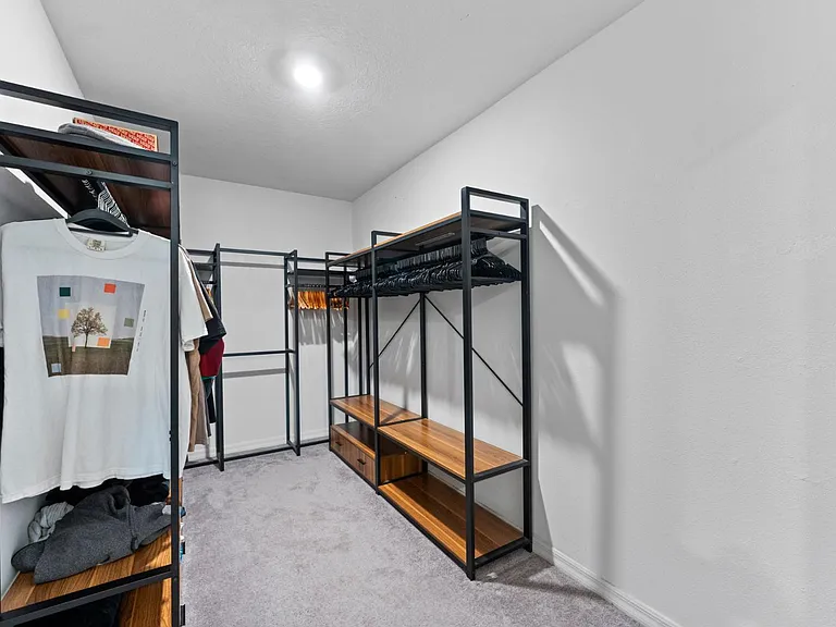 Unit Photo