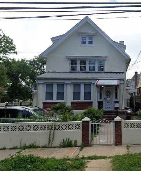 1st image of 9950 Bellaire Pl #2F