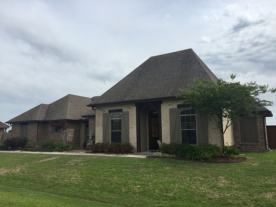 1st image of 206 Oak Shadows Dr