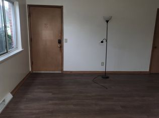 5725 Raymond Rd APT 2, Madison, WI 53711