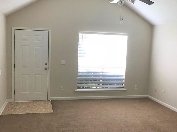 2nd image of 117 Somerset Dr