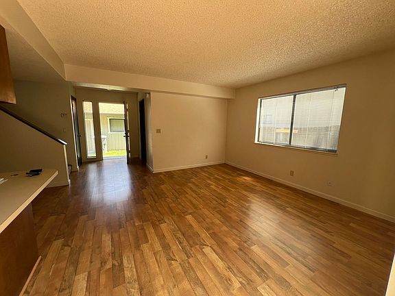 3rd image of 6155 Merrywood Dr
