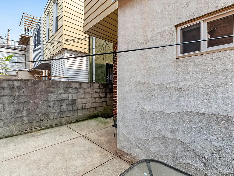 1425 Jackson St #1R — Photo 21