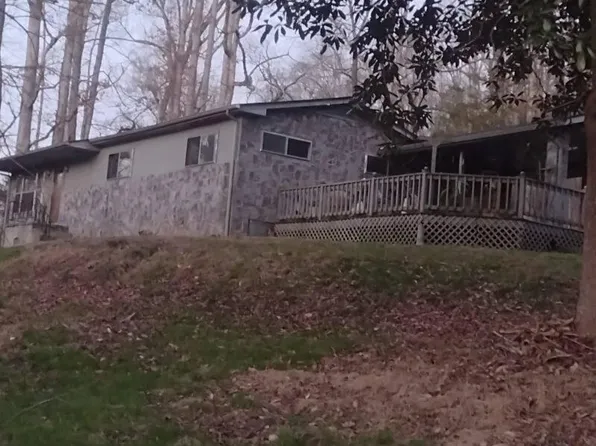 340 Ra Griffith Hwy, Jasper, TN 37347