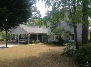 898 N Shore Dr, Southport, NC 28461