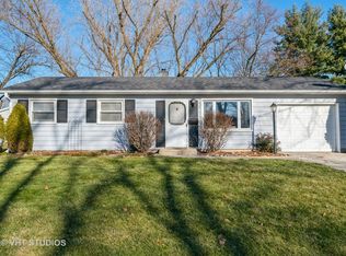 18642 W Pamela Pl, Gurnee, IL 60031