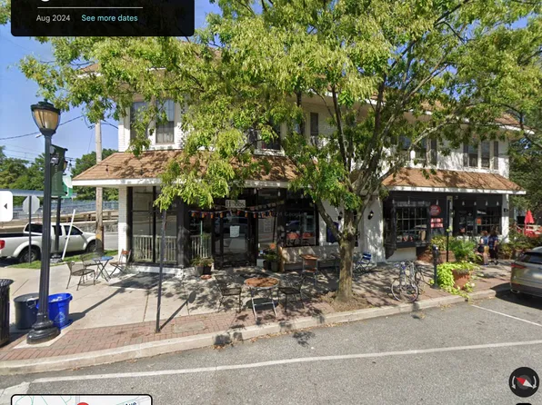3 Park Ave #5, Swarthmore, PA 19081