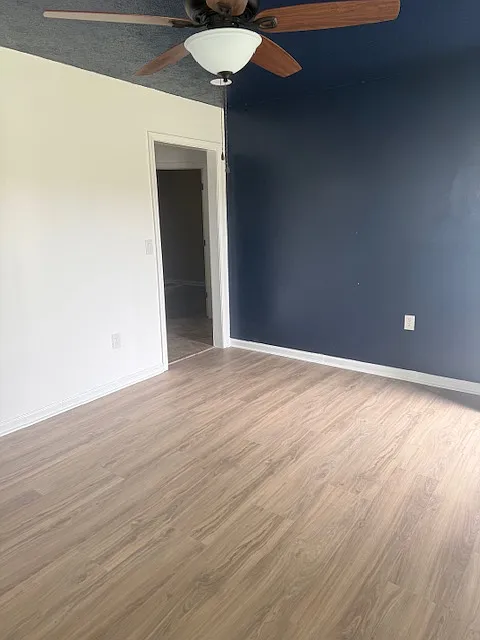 Building Photo - 52 Wisteria Ave