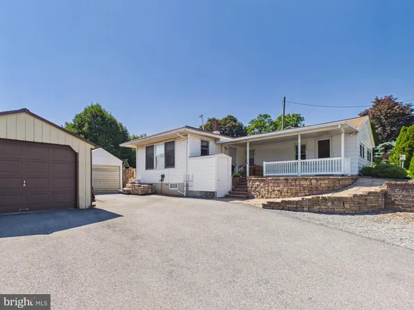 479 Spring Grove Rd, East Earl, PA 17519
