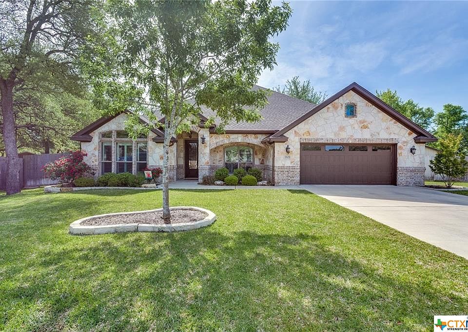 1st image of 1801 Dancing Oaks Ct
