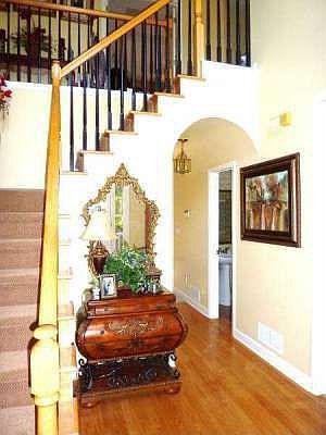 3rd image of 655 Briarleigh Way