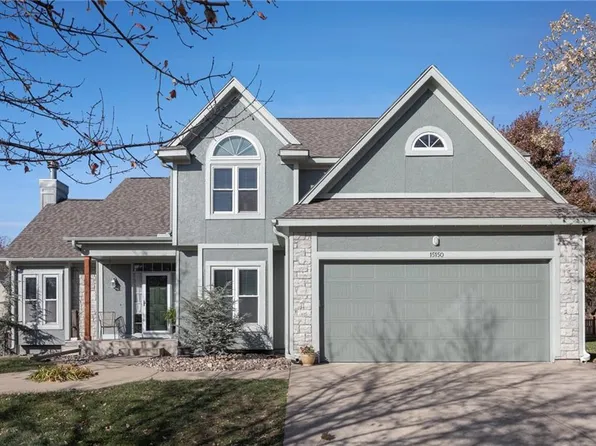 15150 W 153rd St, Olathe, KS 66062
