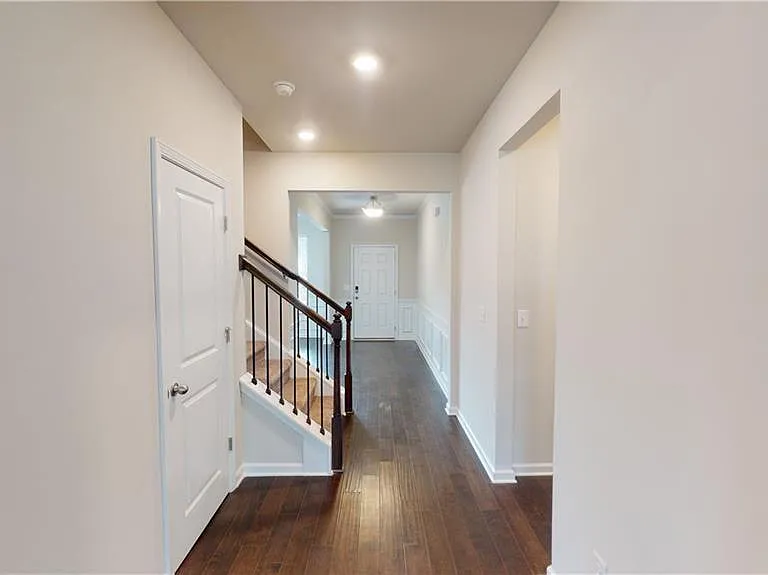 3742 Richmond Bnd — Photo 12