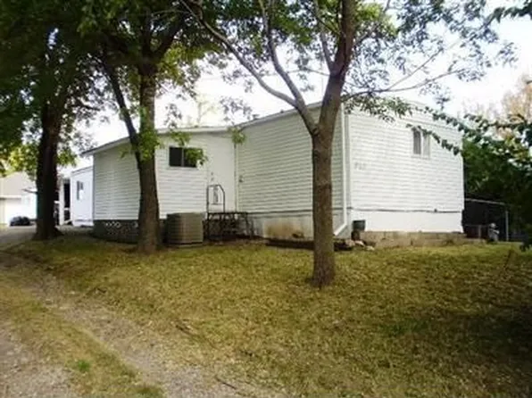 807 2nd Ave W, Oskaloosa, IA 52577