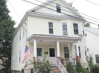 33 Riverview St, Dedham, MA 02026