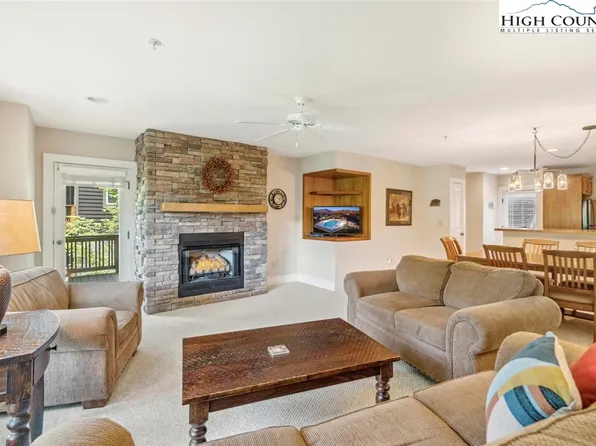 565 Peaceful Haven Drive #M-2, Boone, NC 28607