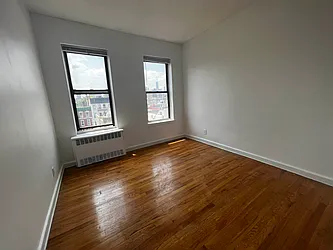 Rented by Salon Realty Corp