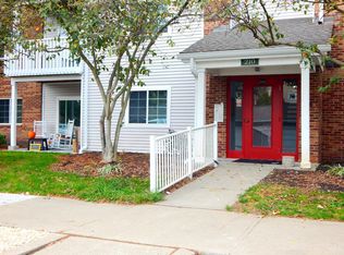 210 Carrington Pl UNIT 104, Loveland, OH 45140