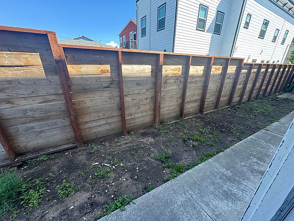 5th image of 1539 Sherman St #C
