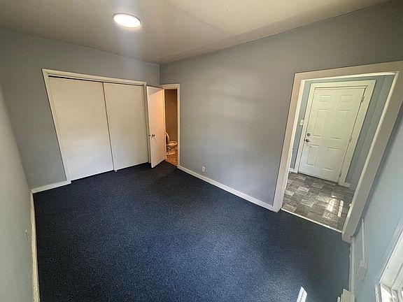 2nd image of 833 W Pine St APT 1