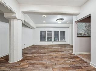 333 Julia St APT 220, New Orleans, LA 70130