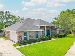 13601 Windrose Cir, Gulfport, MS 39503