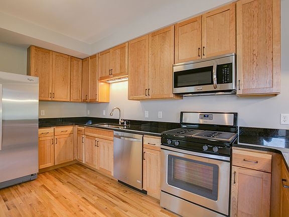 3rd image of 1626 Carroll Ave #The